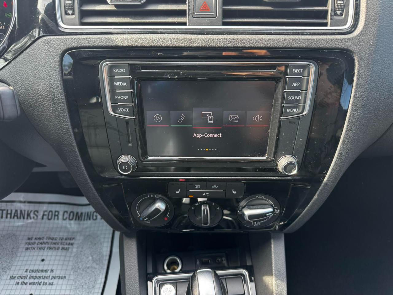 Volkswagen Jetta 1.8T SE Sport Auto 2018