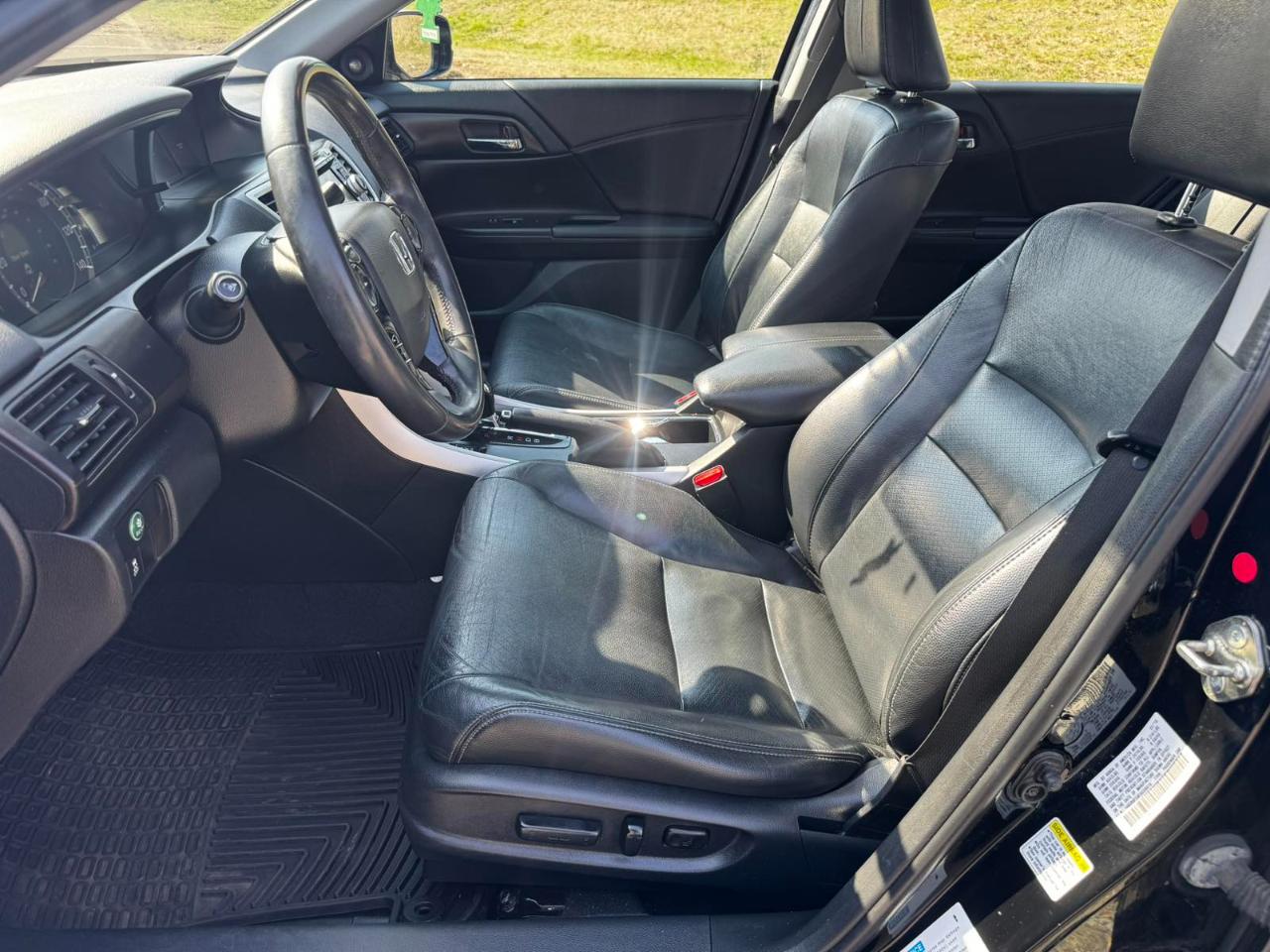 Honda Accord Hybrid EX-L 2015