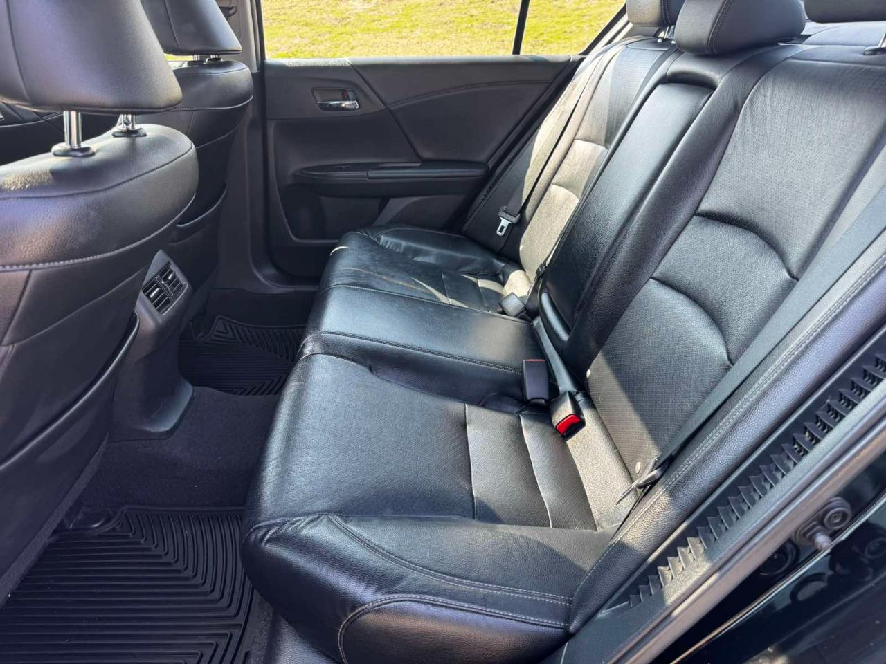 Honda Accord Hybrid EX-L 2015