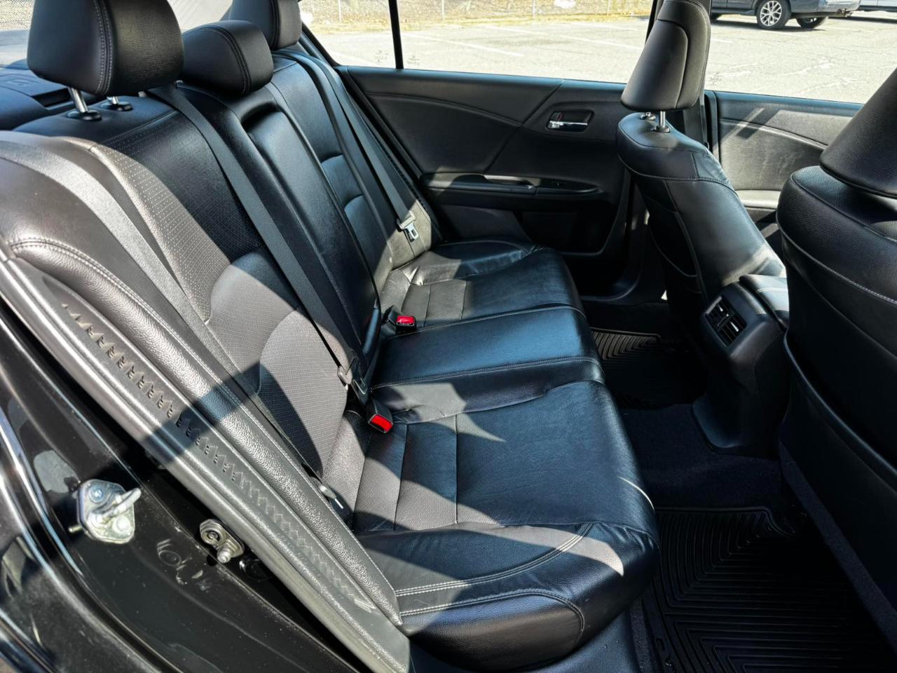 Honda Accord Hybrid EX-L 2015