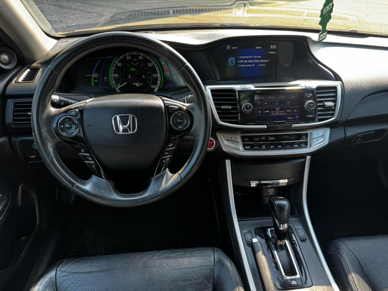 Honda Accord Hybrid EX-L 2015