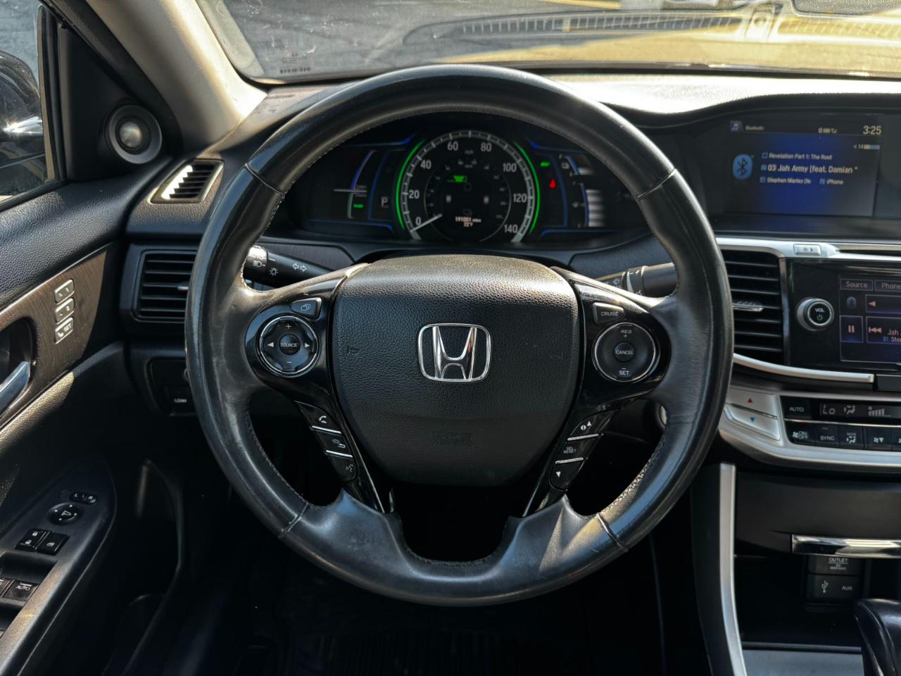 Honda Accord Hybrid EX-L 2015
