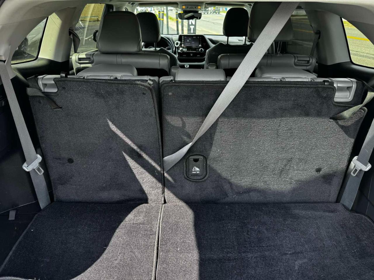 Toyota Highlander Hybrid XLE 2022