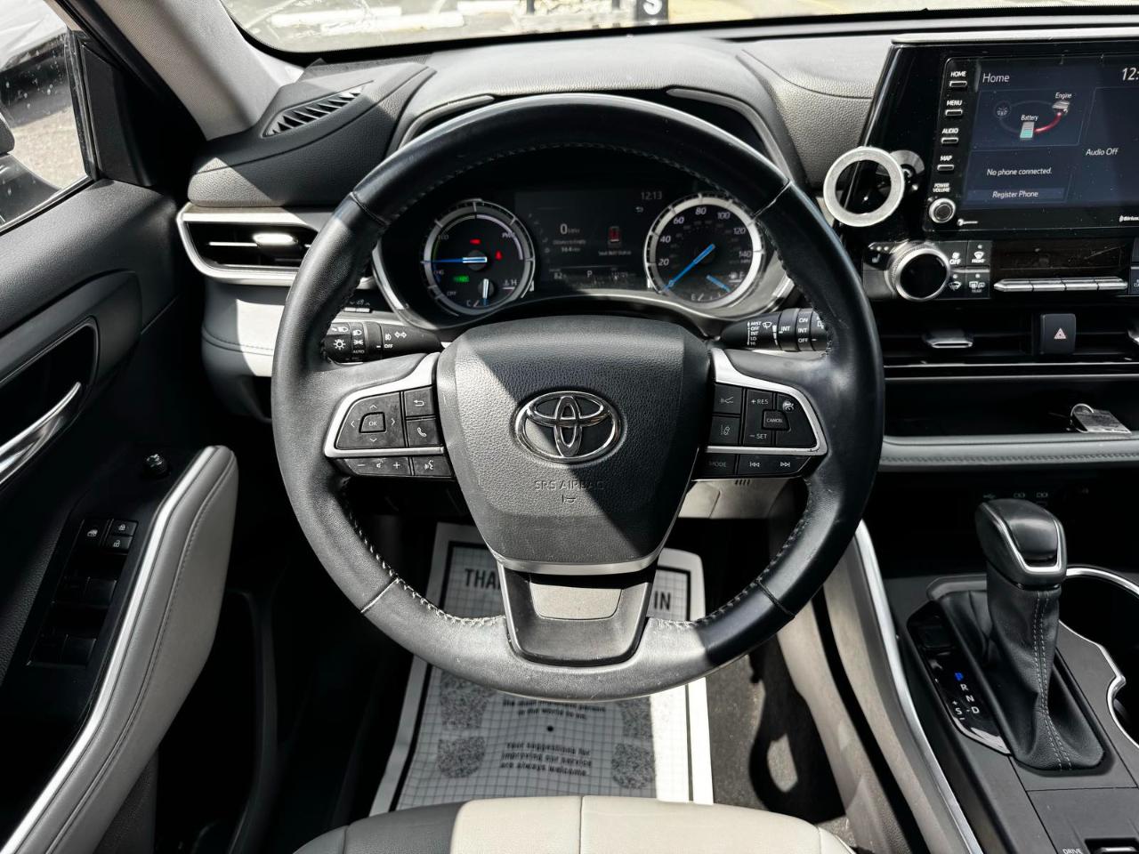 Toyota Highlander Hybrid XLE 2022