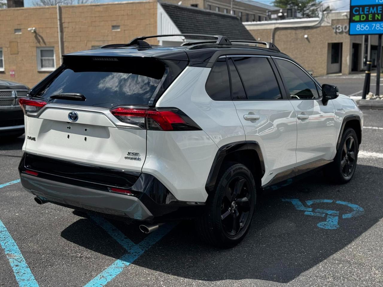 Toyota RAV4 Hybrid XSE 2019