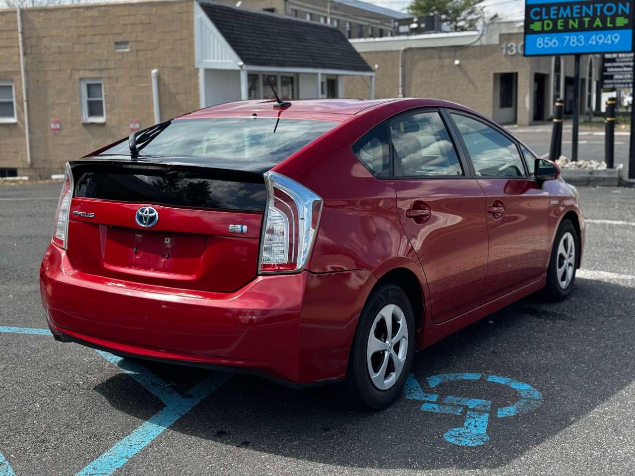 Toyota Prius Five 2012