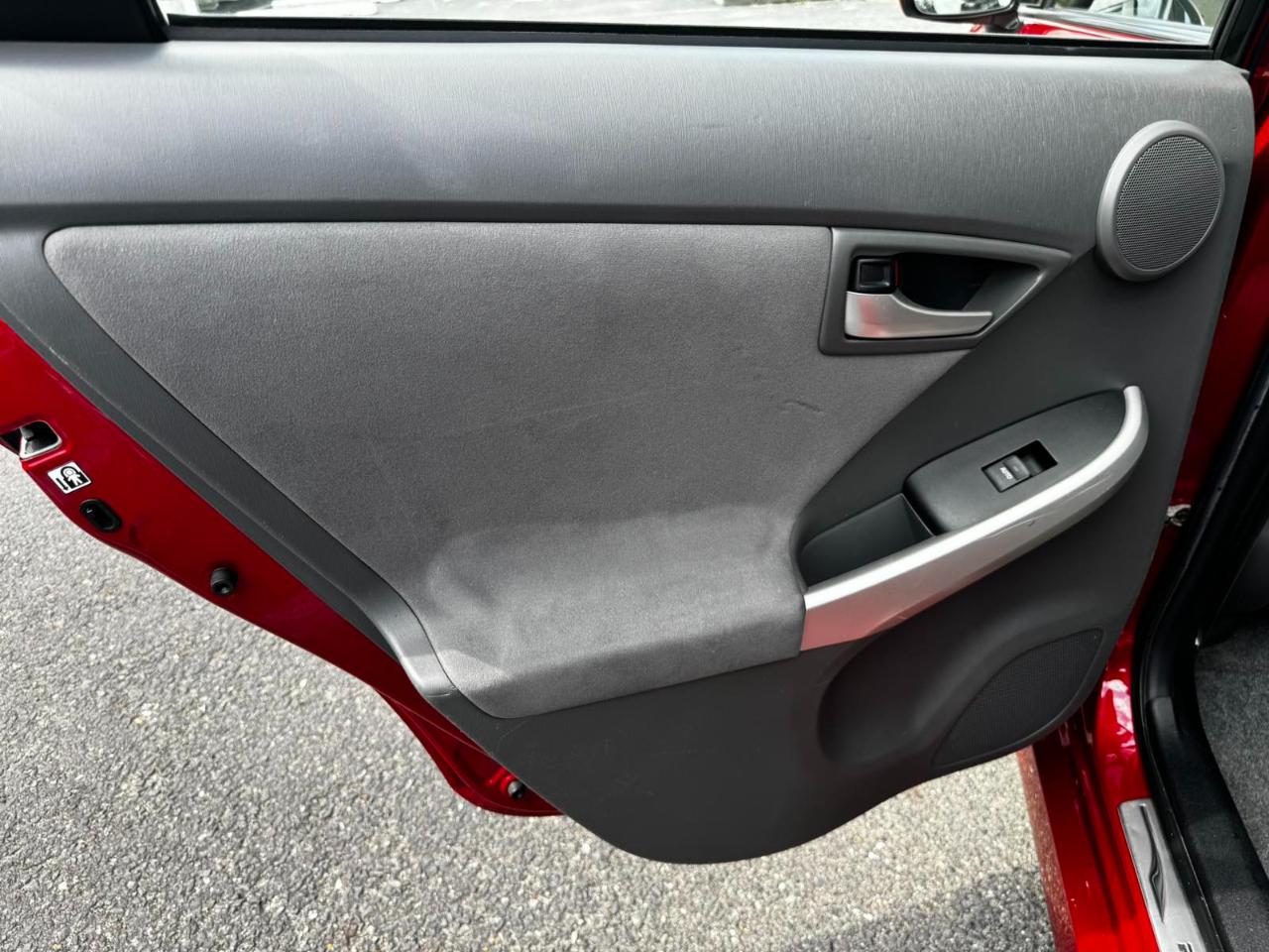 Toyota Prius Five 2012