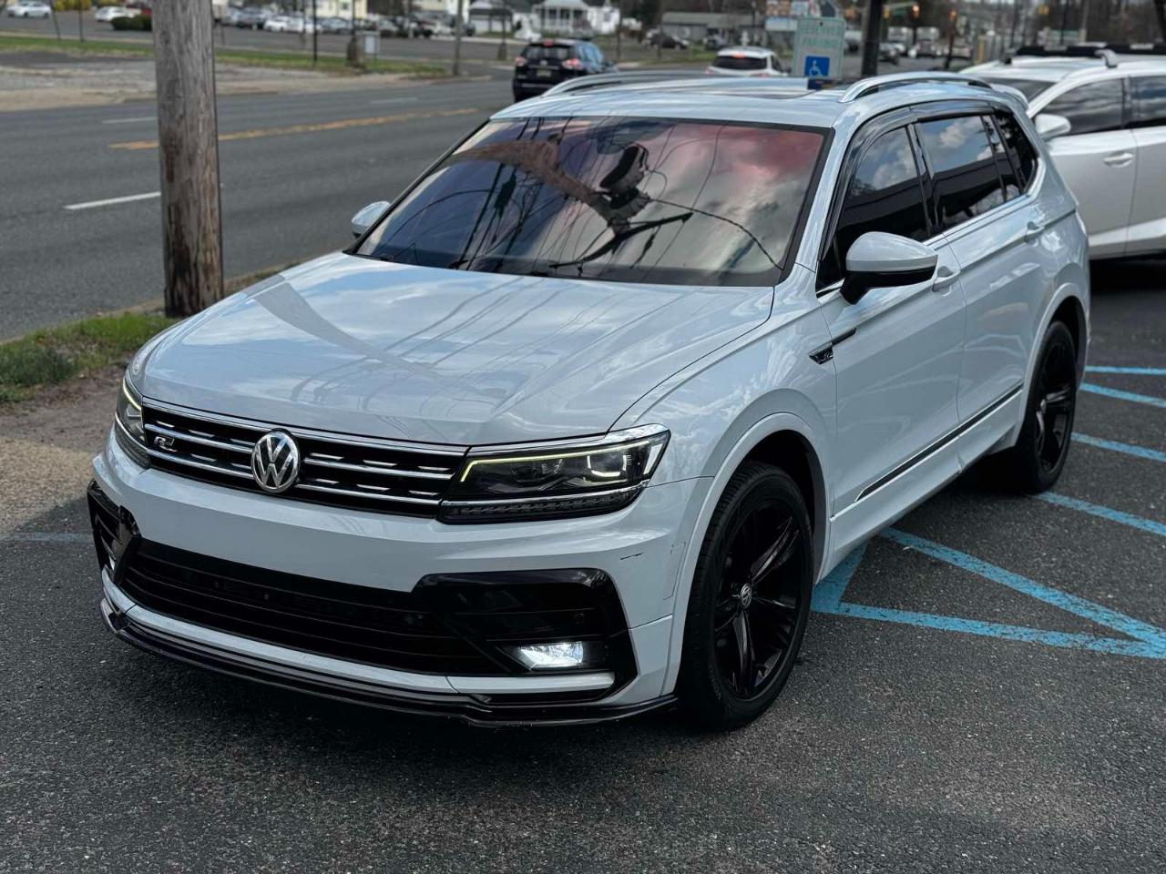 Volkswagen Tiguan SEL Premium R-Line 4D SUV 4Motion 2019