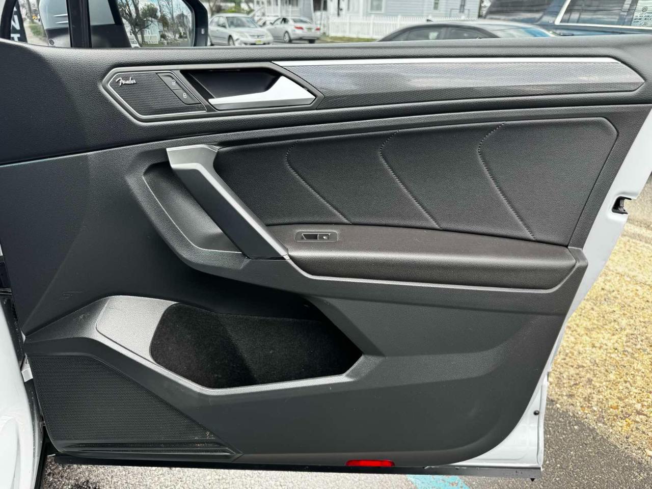 Volkswagen Tiguan SEL Premium R-Line 4D SUV 4Motion 2019