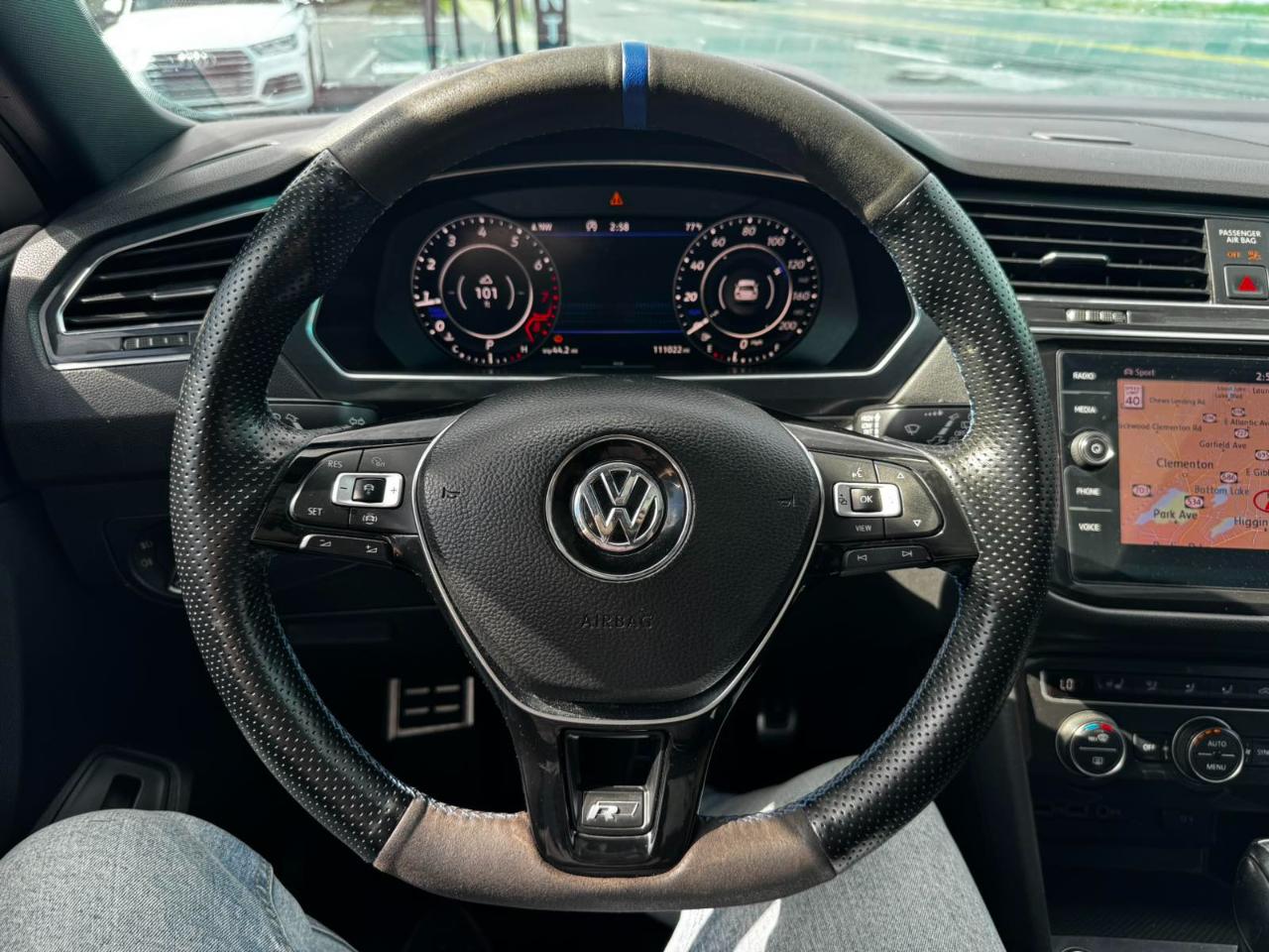 Volkswagen Tiguan SEL Premium R-Line 4D SUV 4Motion 2019
