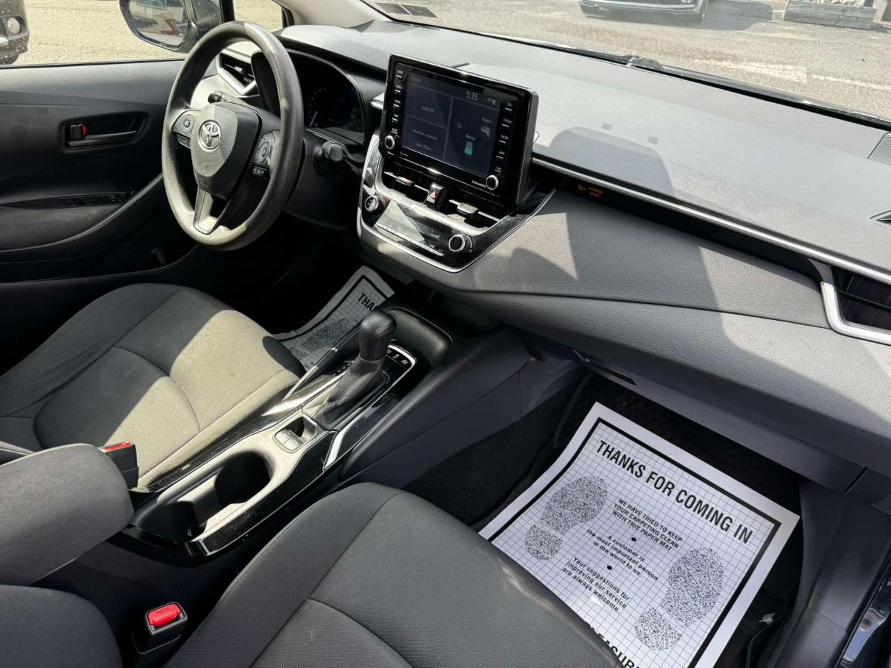 Toyota Corolla LE Hybrid 2022