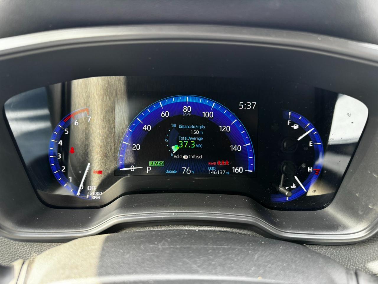 Toyota Corolla LE Hybrid 2022