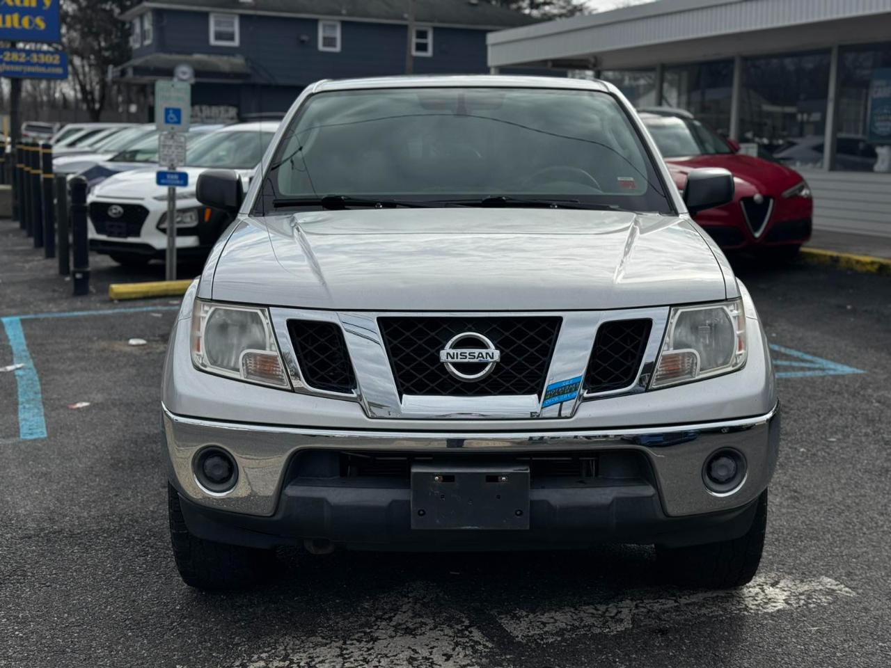 Nissan Frontier SE-V6 2010