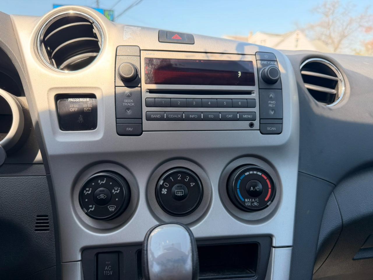 Pontiac Vibe 2.4L 2010