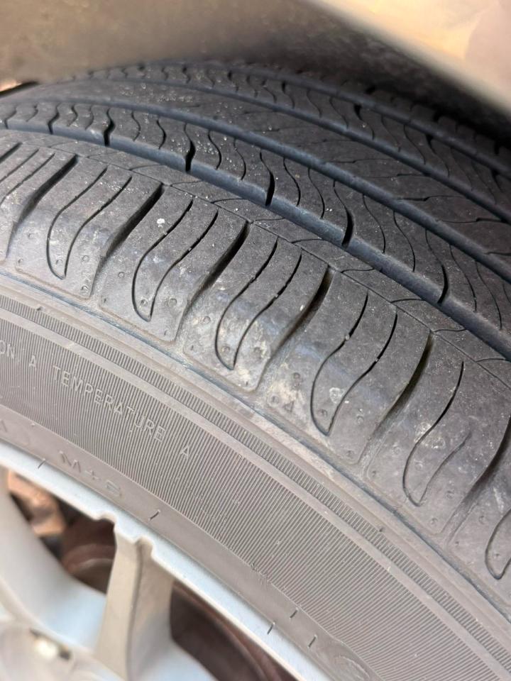 Pontiac Vibe 2.4L 2010