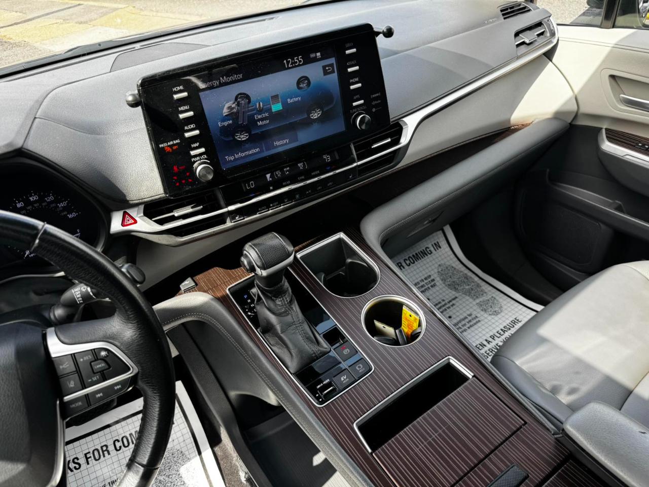 Toyota Sienna XLE 7-Passenger 2021