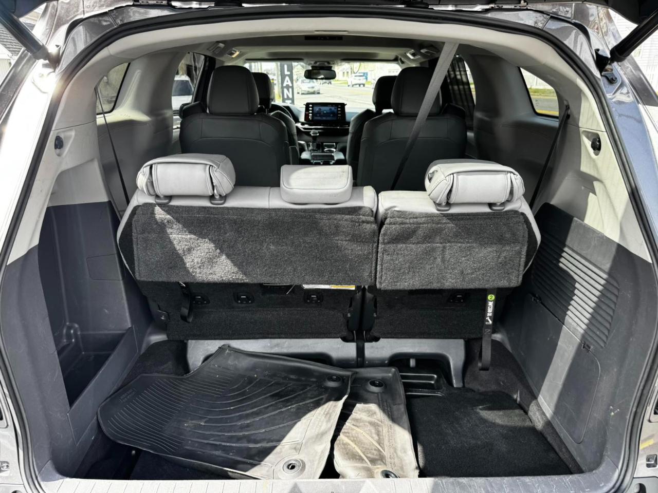 Toyota Sienna XLE 7-Passenger 2021