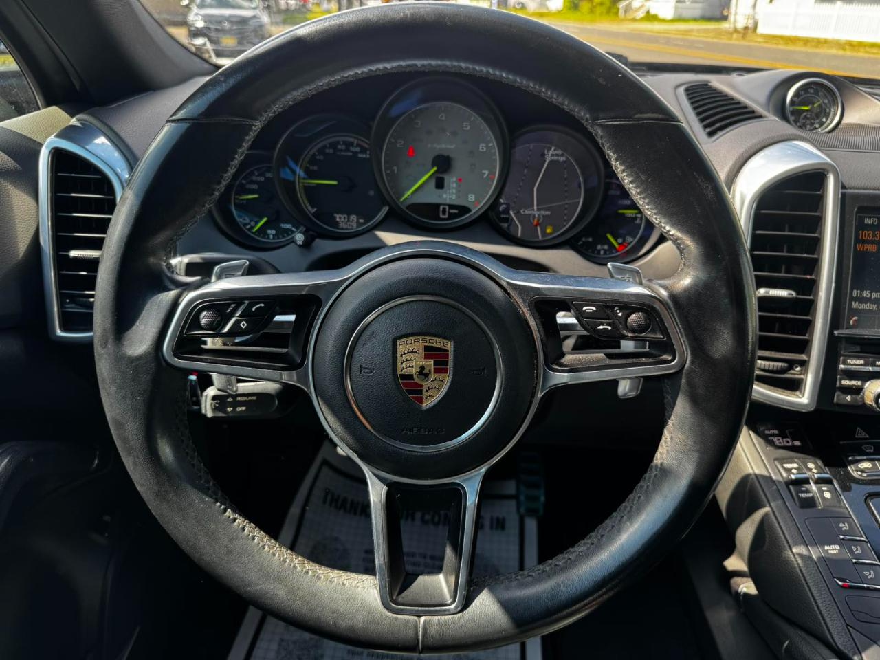 Porsche Cayenne Hybrid S 2016