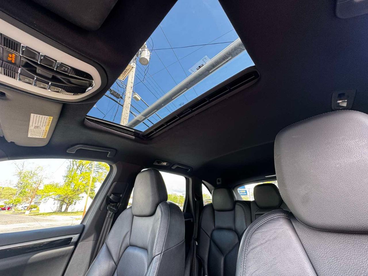 Porsche Cayenne Hybrid S 2016