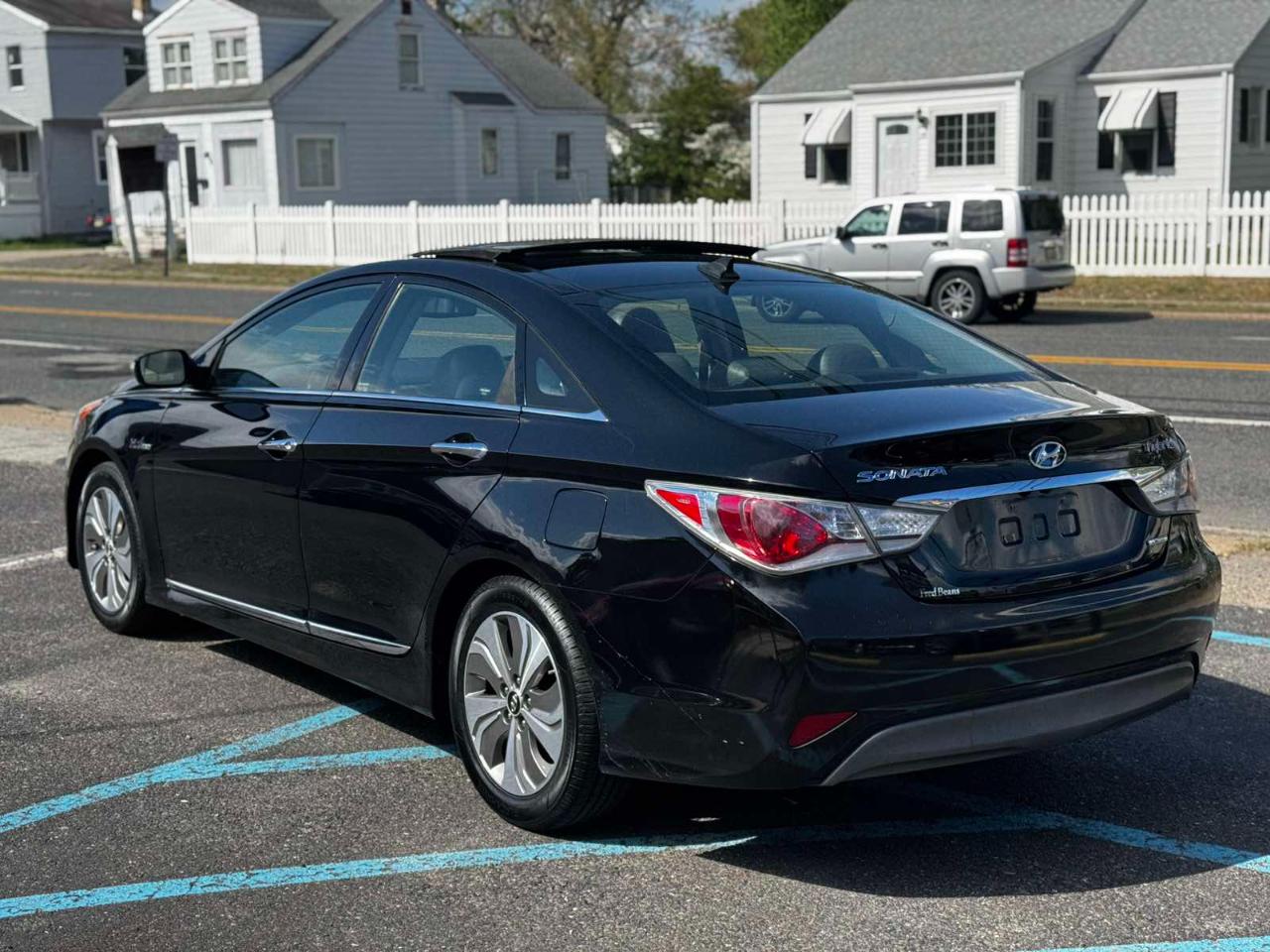 Hyundai Sonata Hybrid Limited 2014