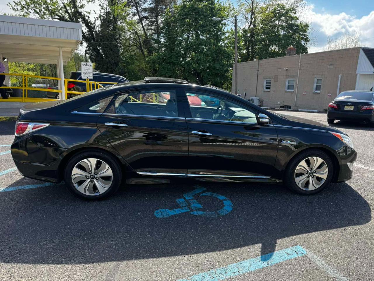 Hyundai Sonata Hybrid Limited 2014