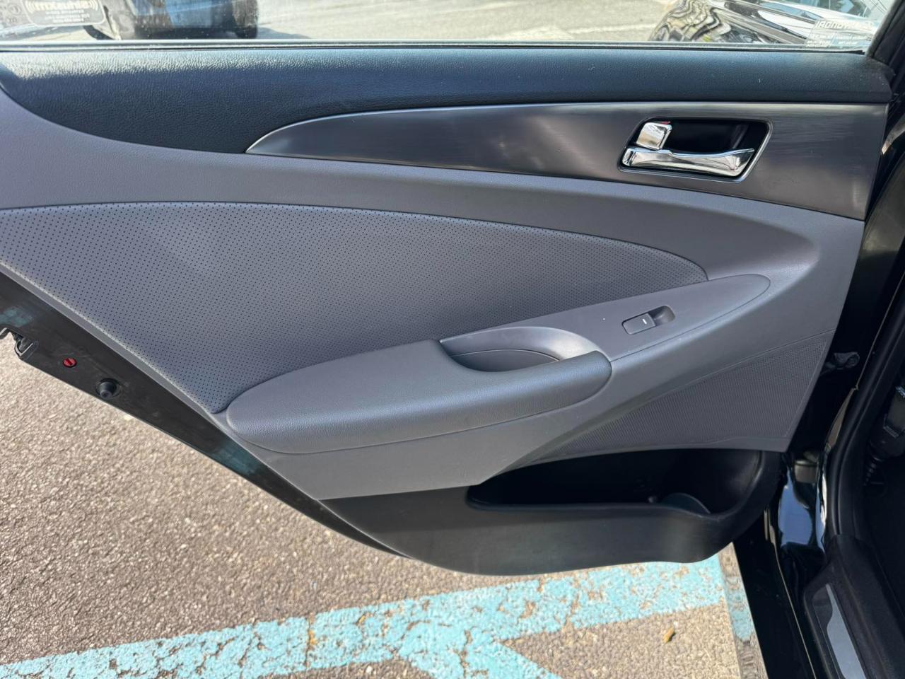 Hyundai Sonata Hybrid Limited 2014