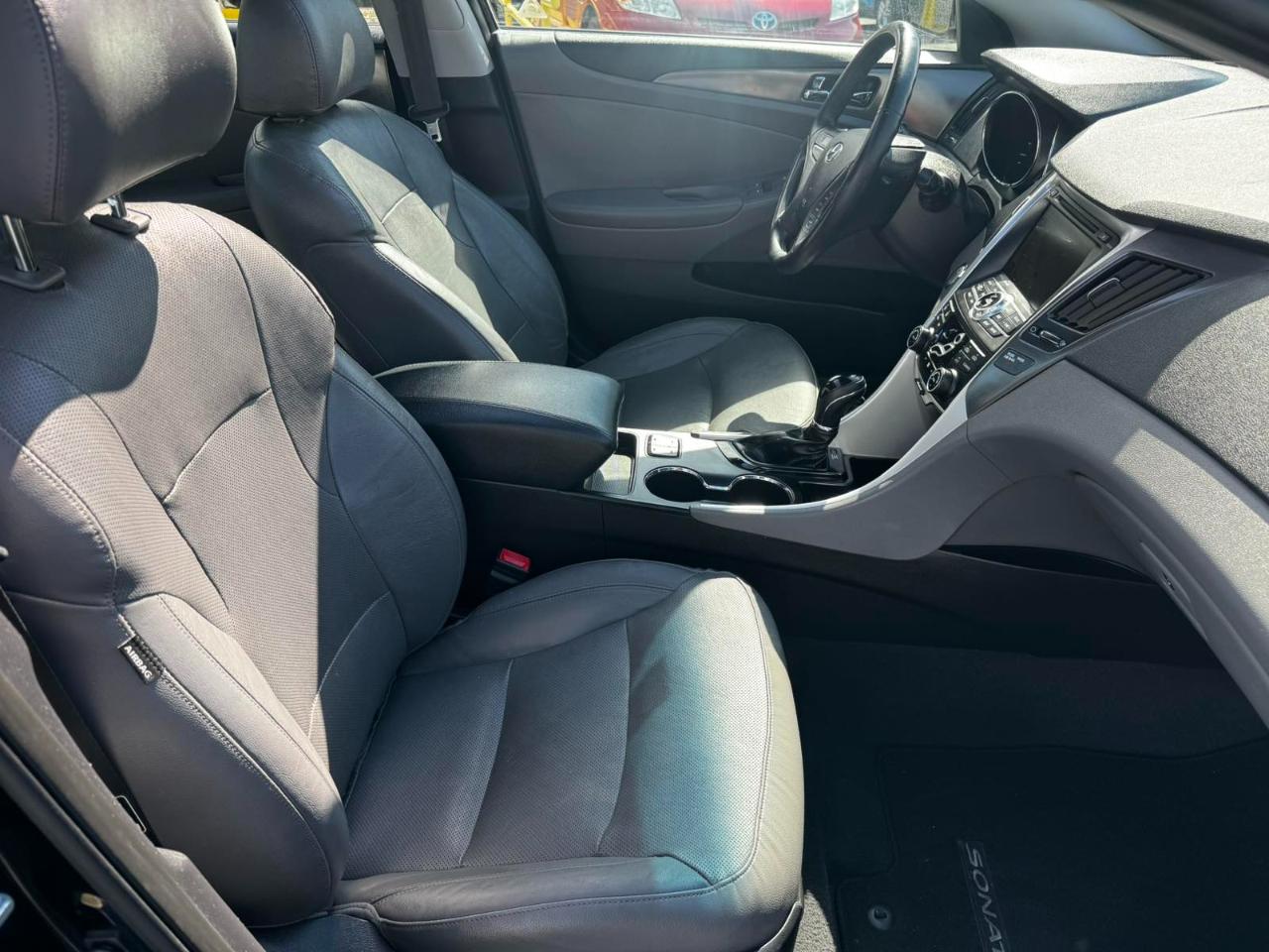 Hyundai Sonata Hybrid Limited 2014