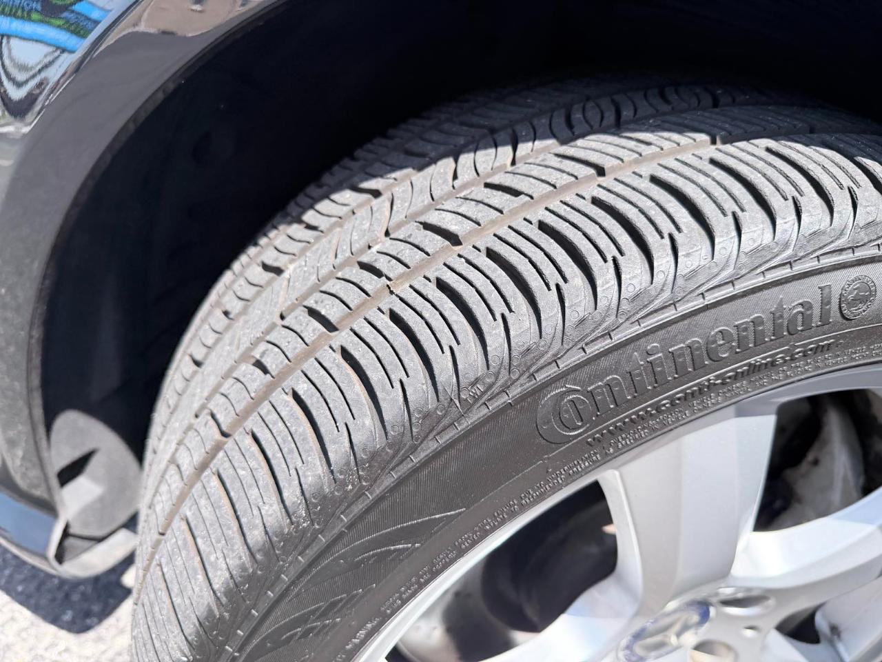 Mercedes-Benz CLS-Class CLS550 4MATIC 2012