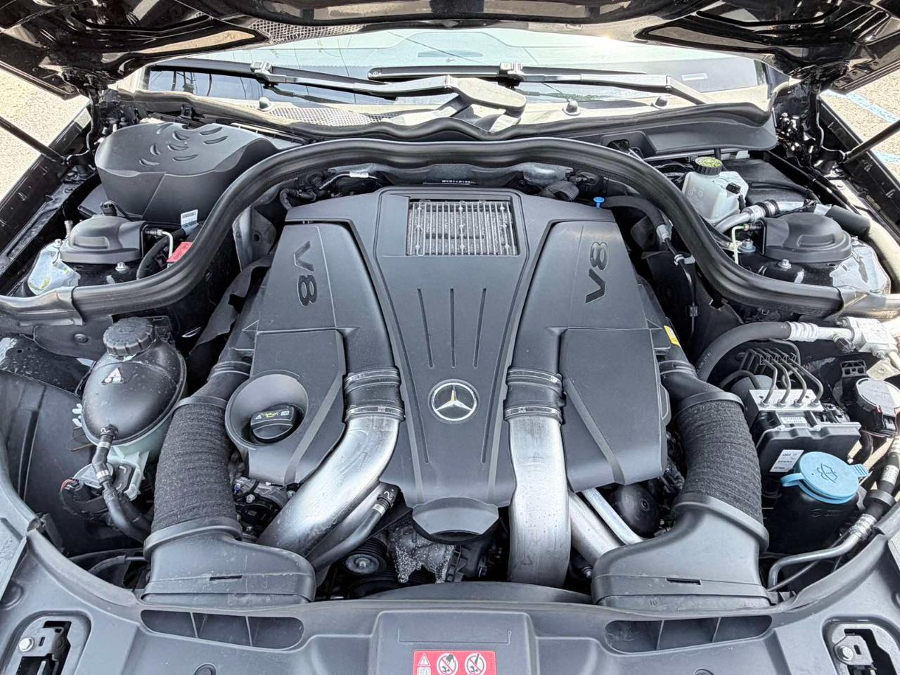 Mercedes-Benz CLS-Class CLS550 4MATIC 2012