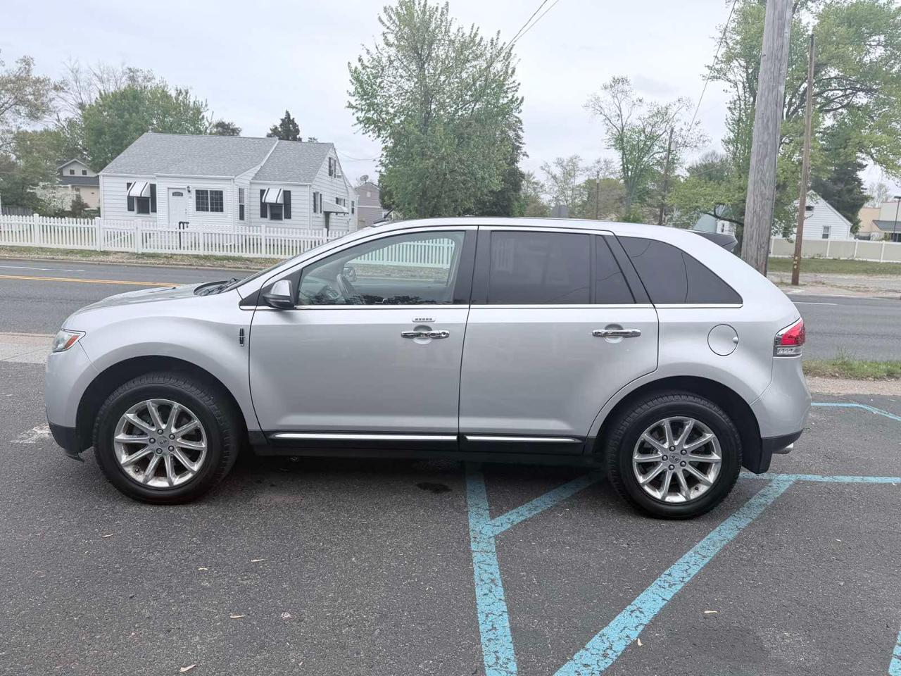 Lincoln MKX AWD 2012