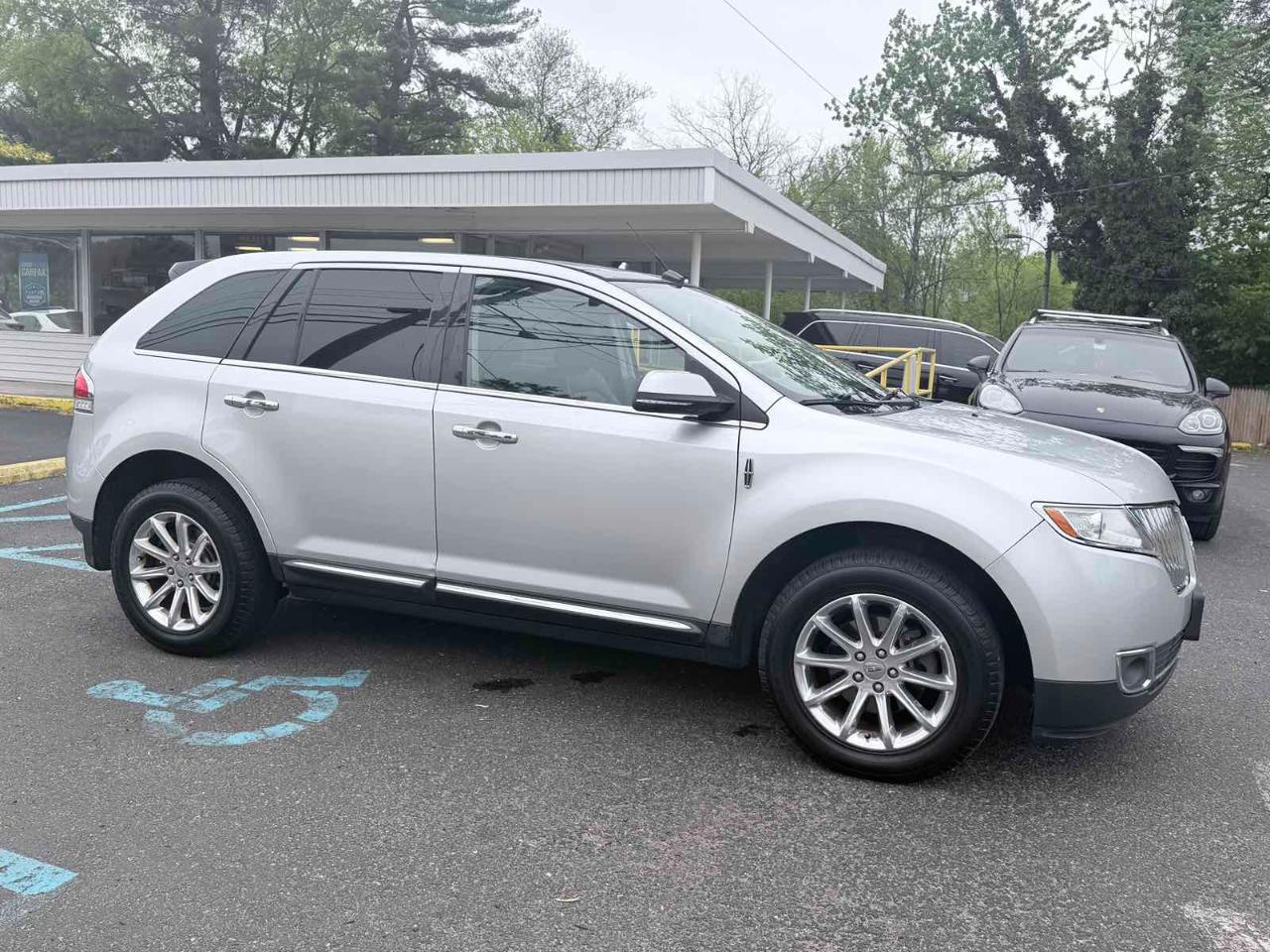 Lincoln MKX AWD 2012
