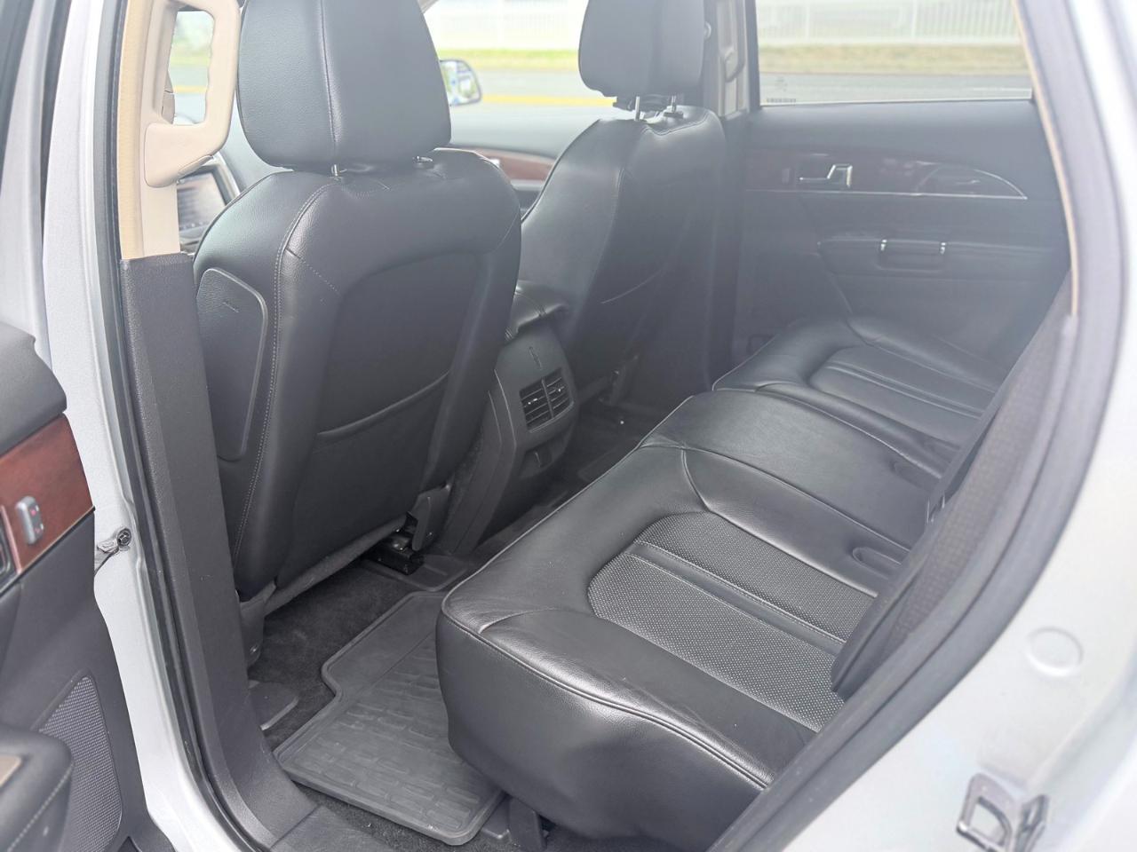 Lincoln MKX AWD 2012