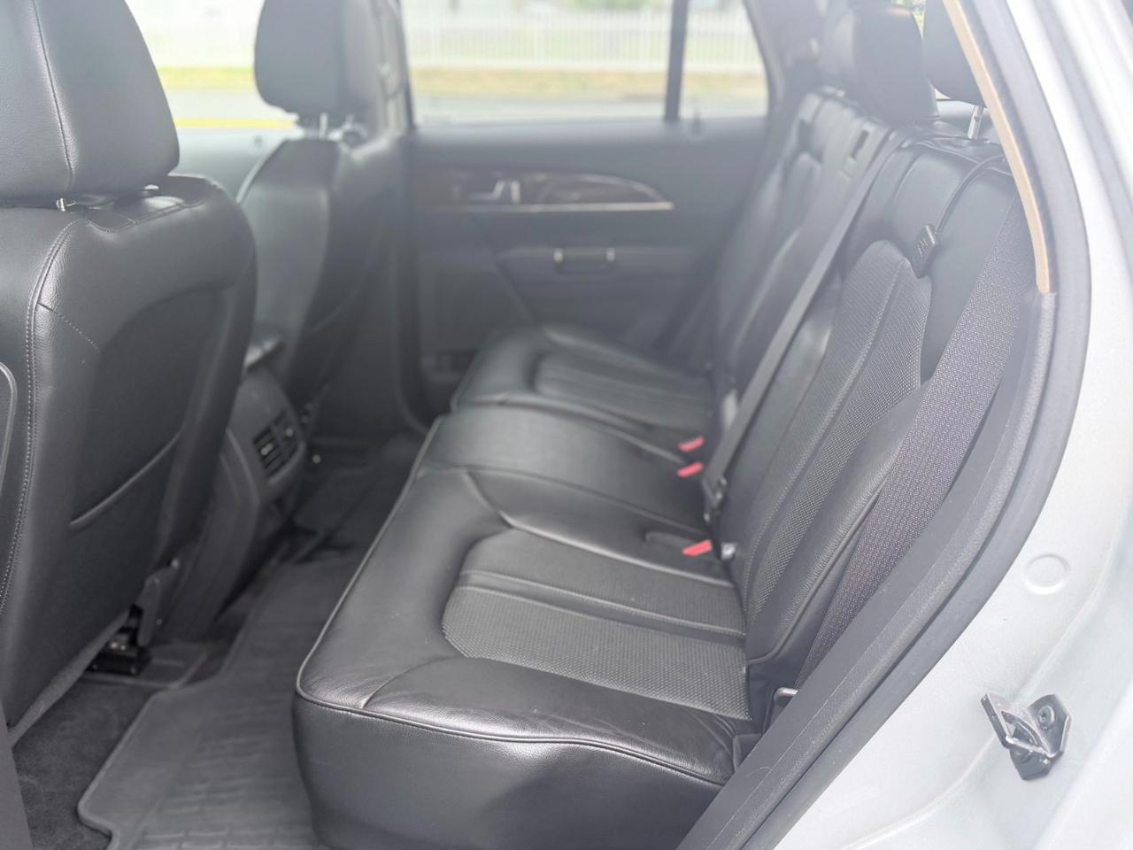 Lincoln MKX AWD 2012