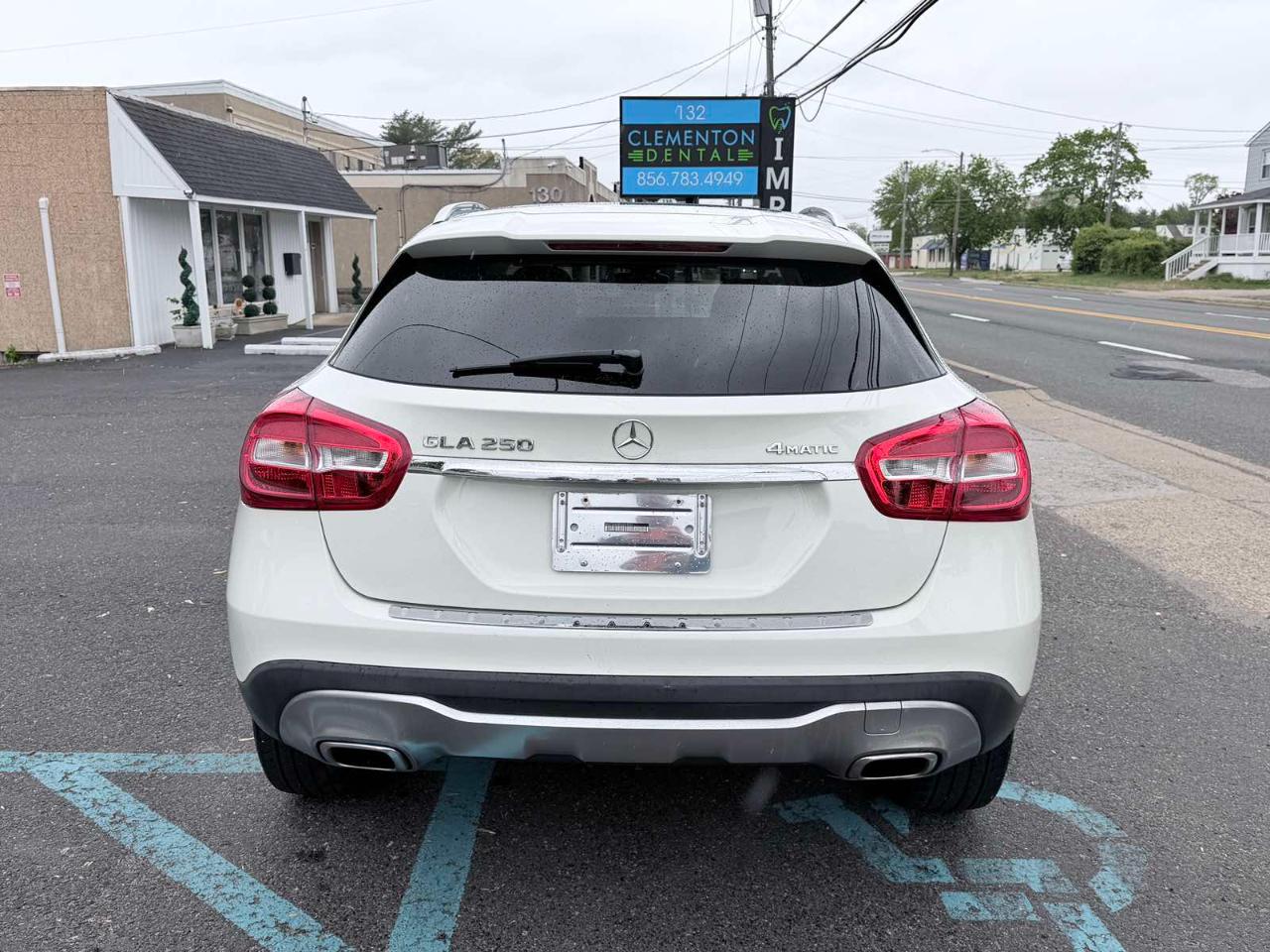 Mercedes-Benz GLA-Class GLA250 4MATIC 2018