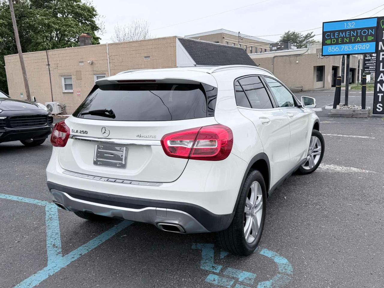 Mercedes-Benz GLA-Class GLA250 4MATIC 2018