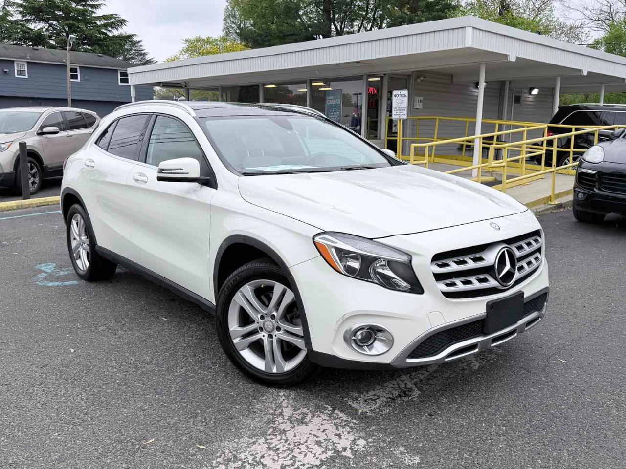 Mercedes-Benz GLA-Class GLA250 4MATIC 2018
