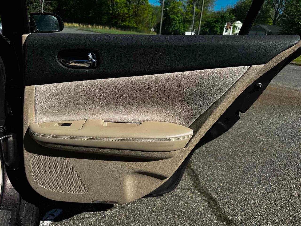 Nissan Maxima SV 2013