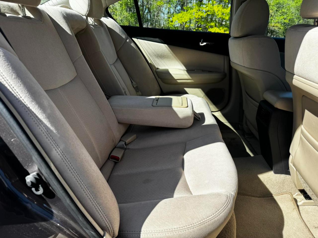 Nissan Maxima SV 2013