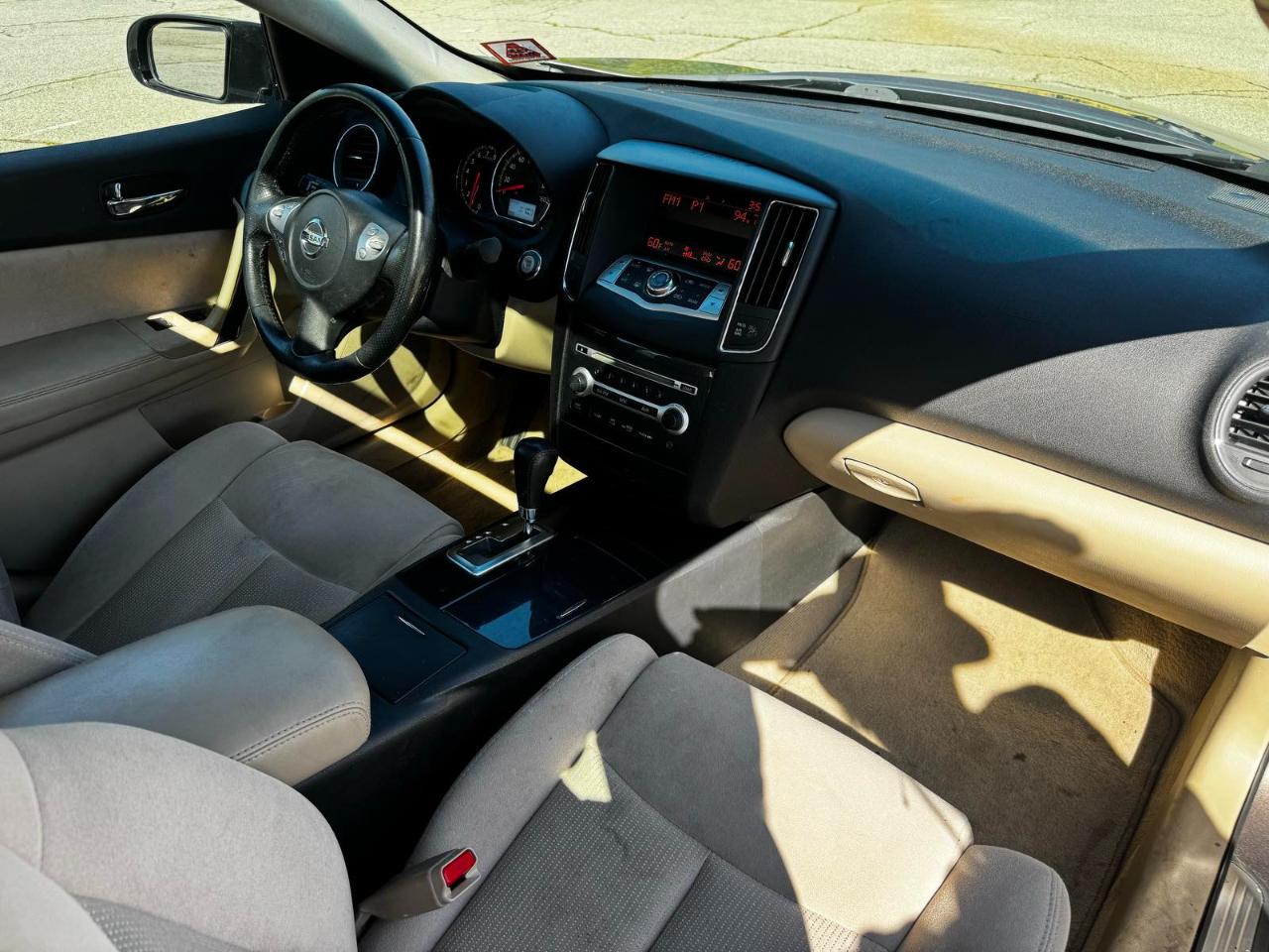 Nissan Maxima SV 2013