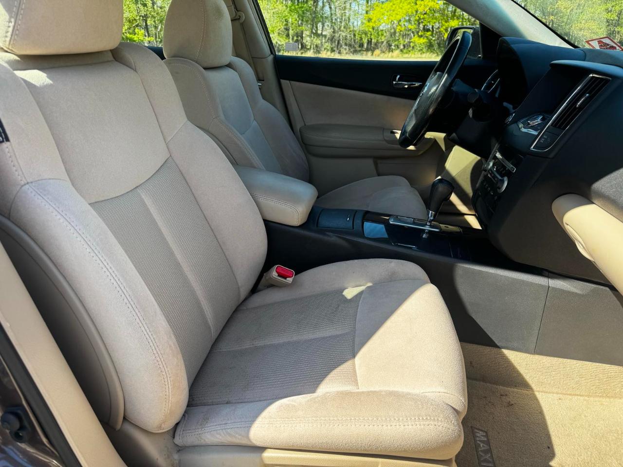 Nissan Maxima SV 2013