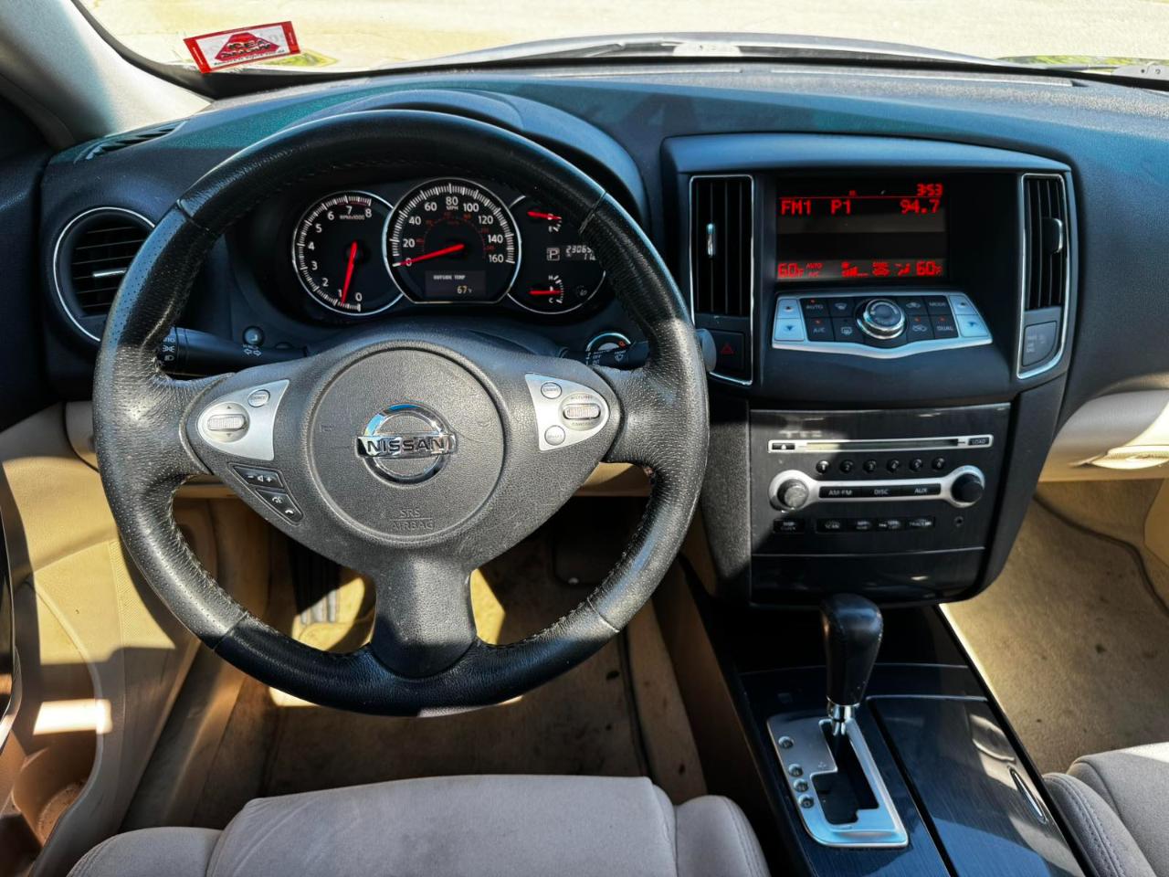 Nissan Maxima SV 2013