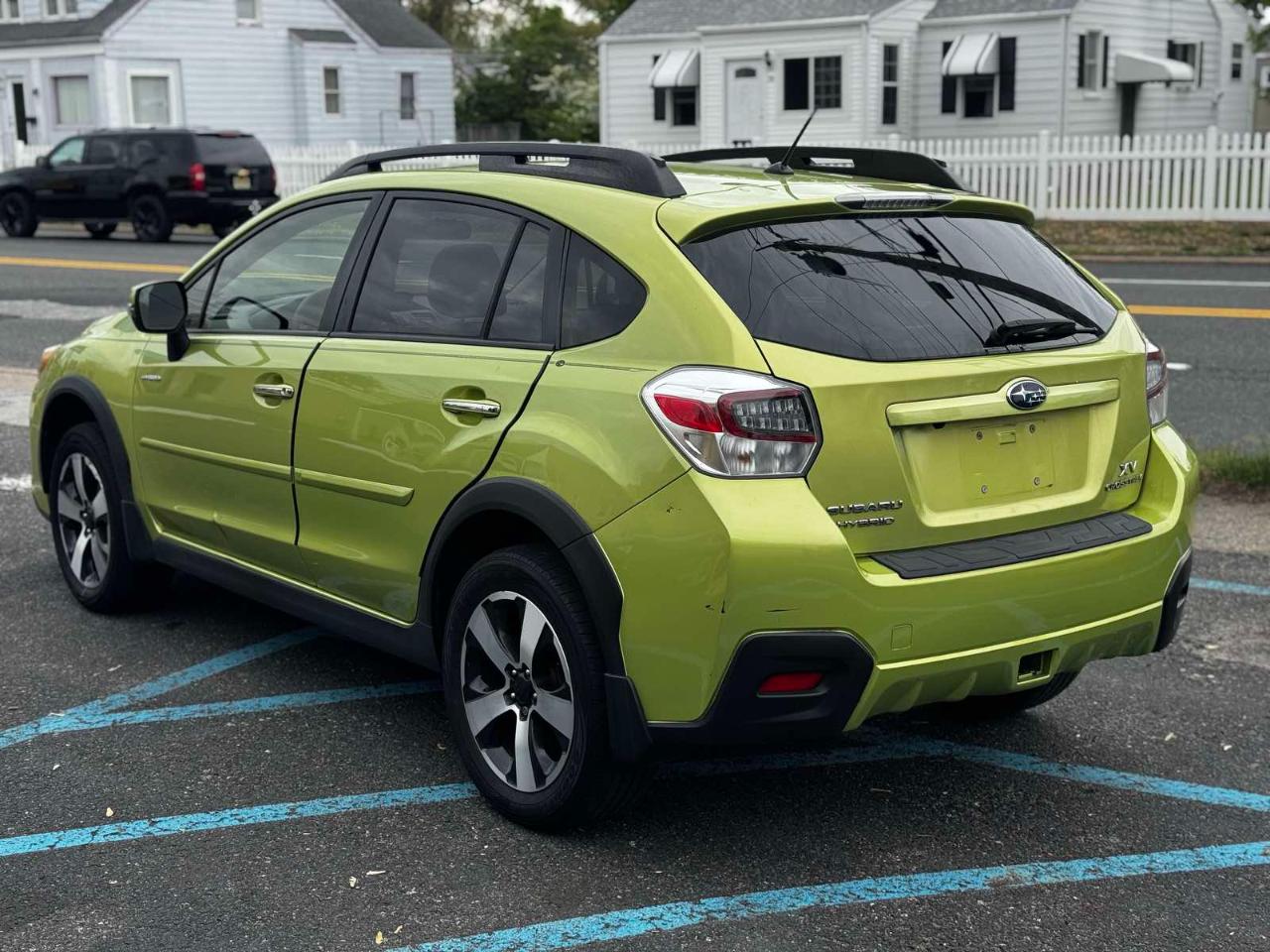 Subaru XV Crosstrek Hybrid 2.0i 2014