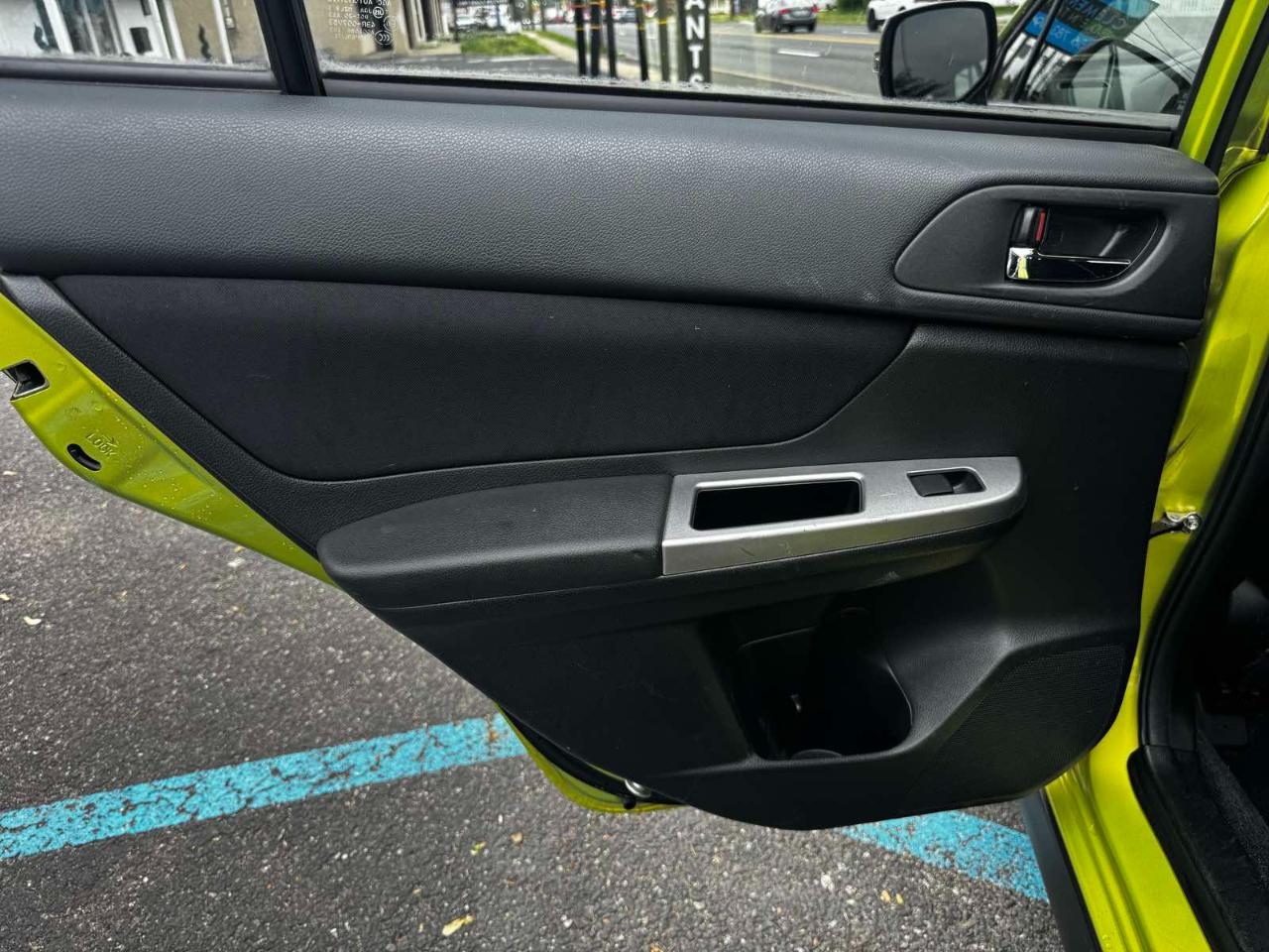 Subaru XV Crosstrek Hybrid 2.0i 2014