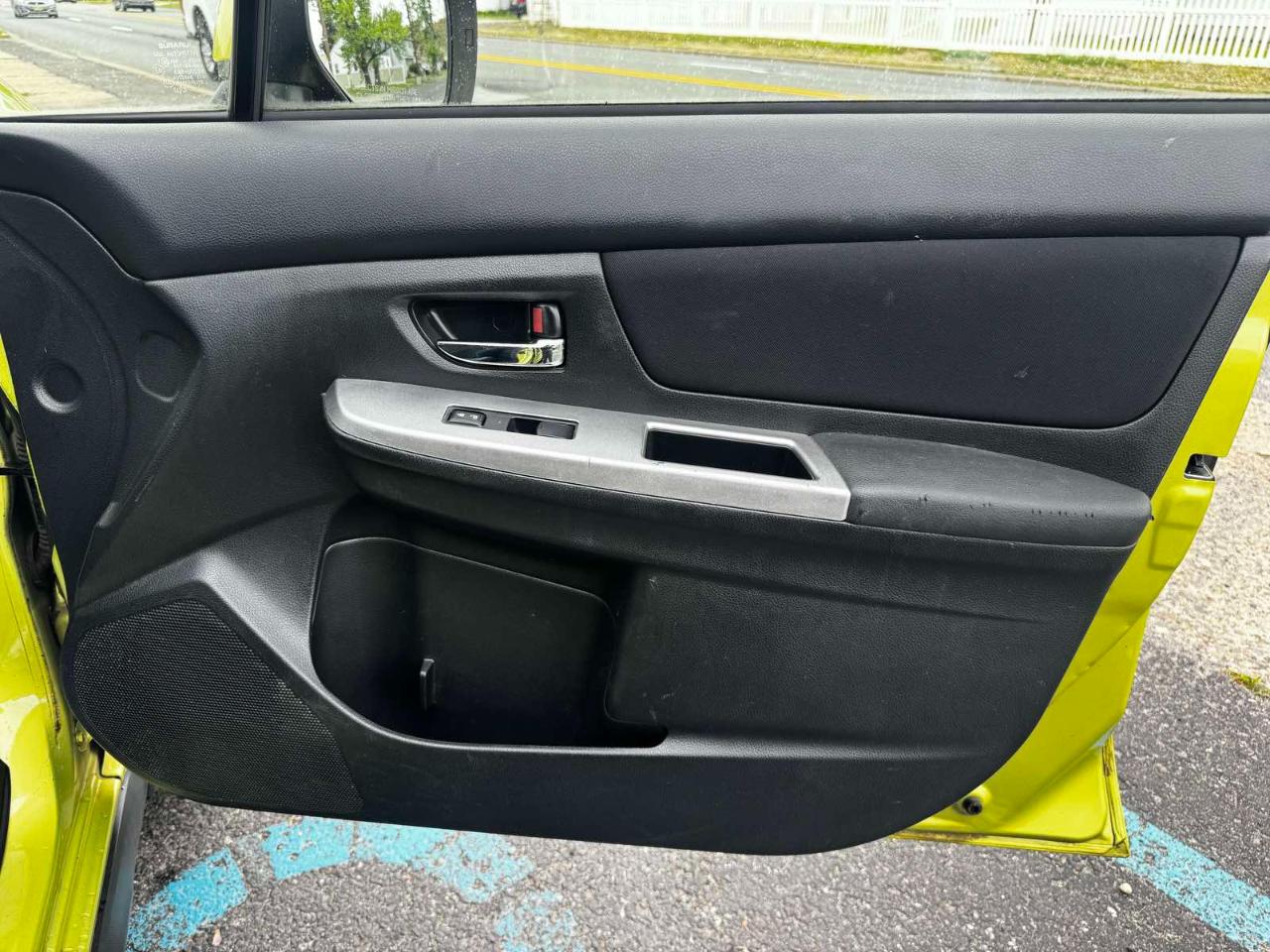 Subaru XV Crosstrek Hybrid 2.0i 2014