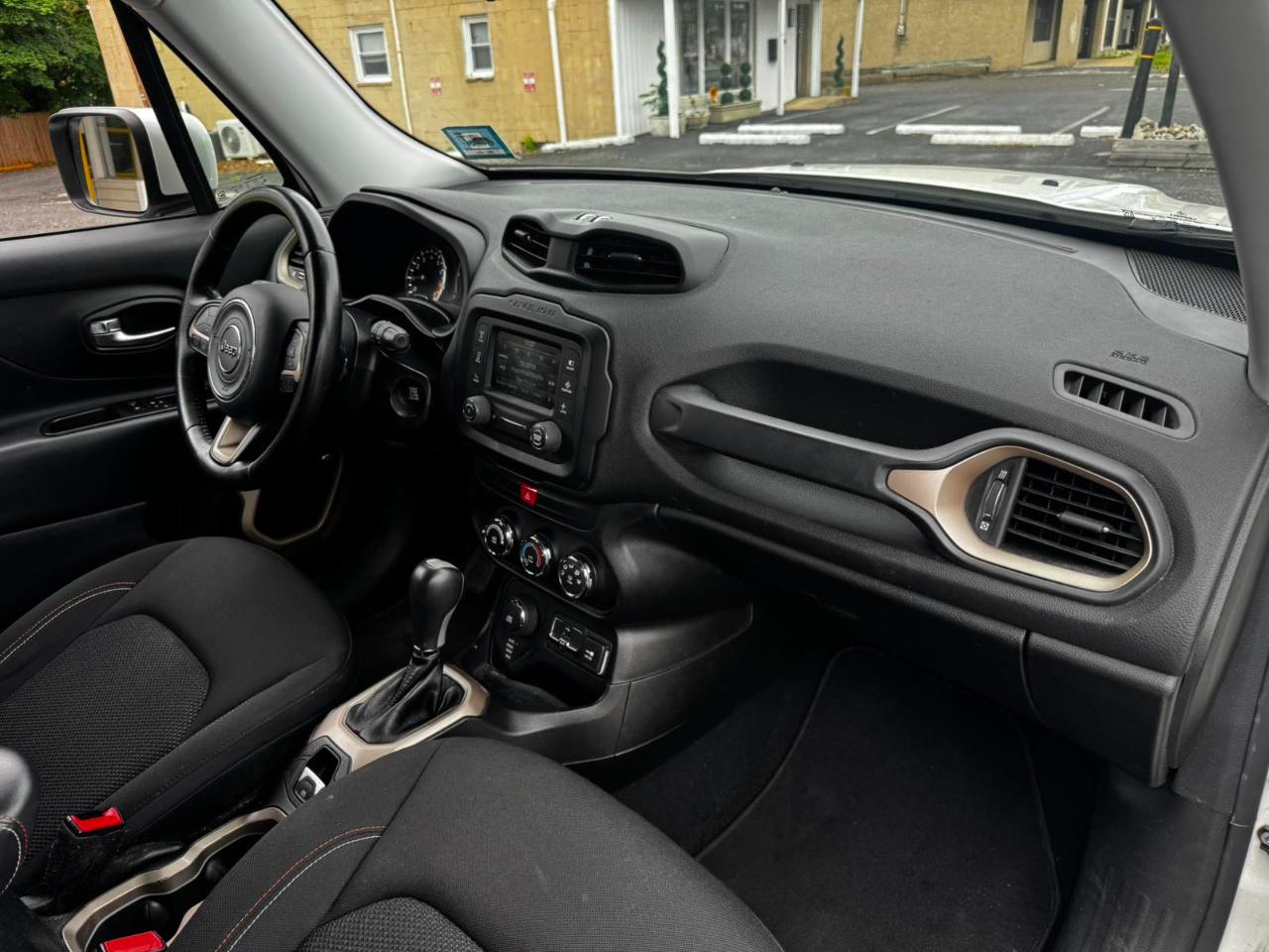Jeep Renegade  2016