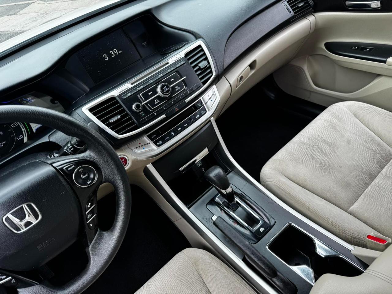 Honda Accord Hybrid Base 2014