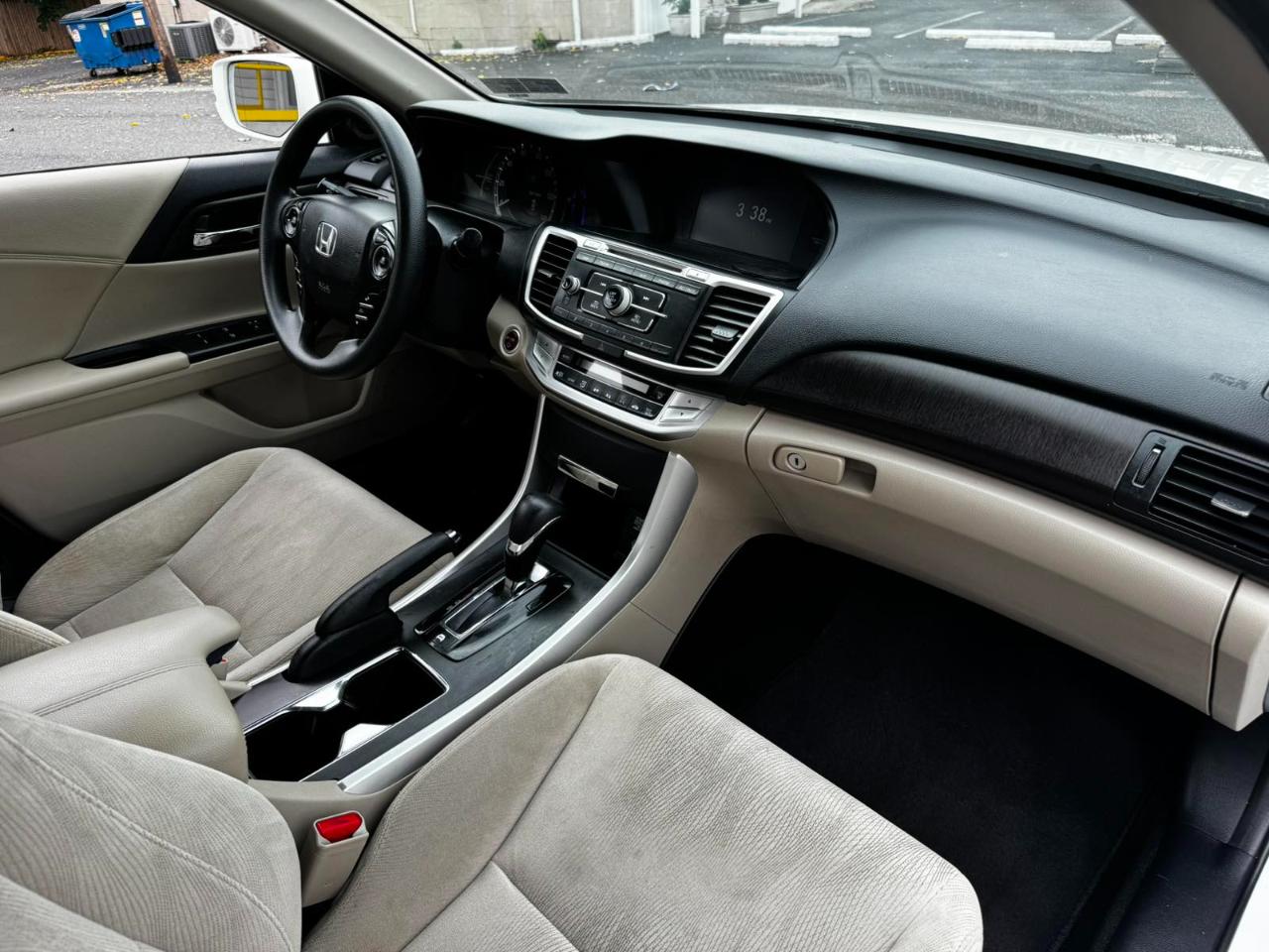 Honda Accord Hybrid Base 2014