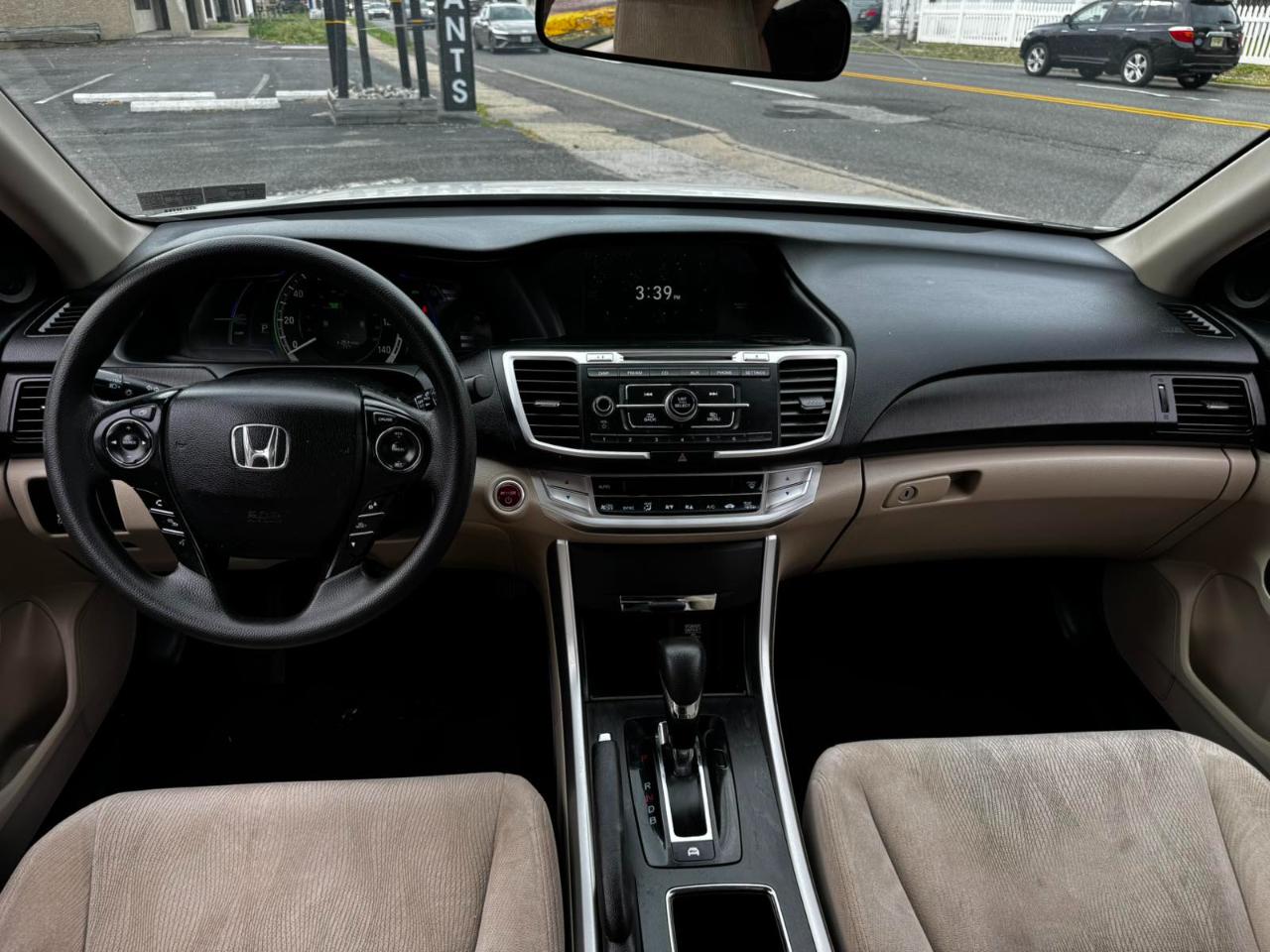 Honda Accord Hybrid Base 2014