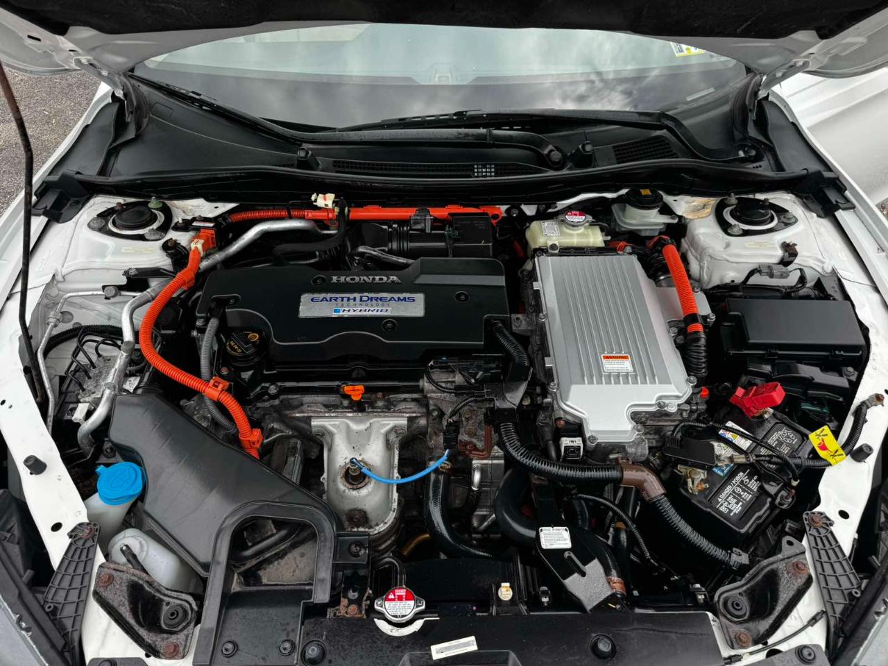 Honda Accord Hybrid Base 2014