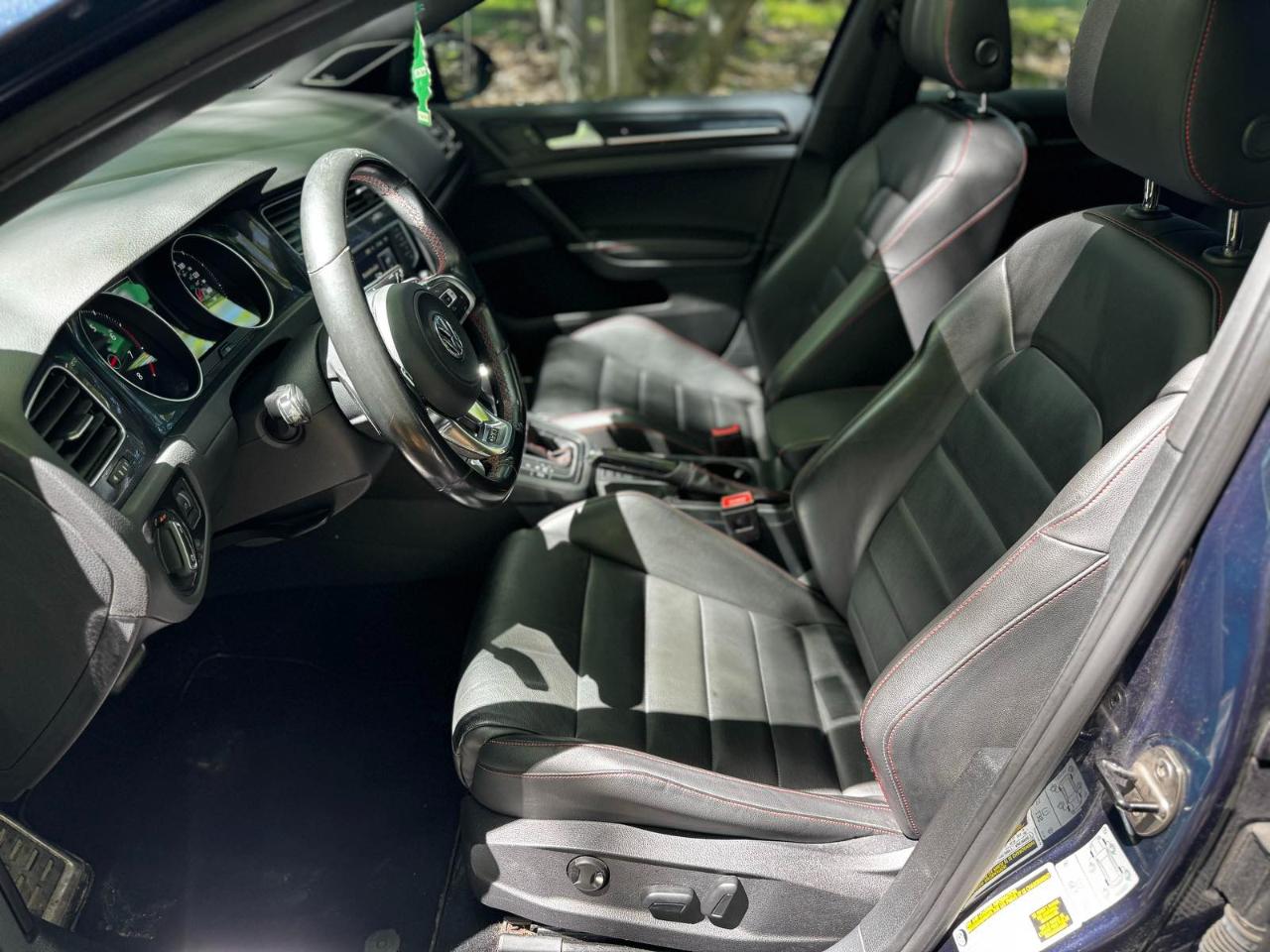 Volkswagen GTI Autobahn 6A 4-Door 2016